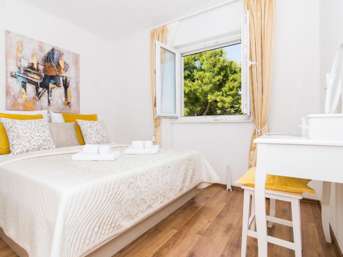 Apartment Villa Nikaroni-1 By Interhome Trogir Kültér fotó