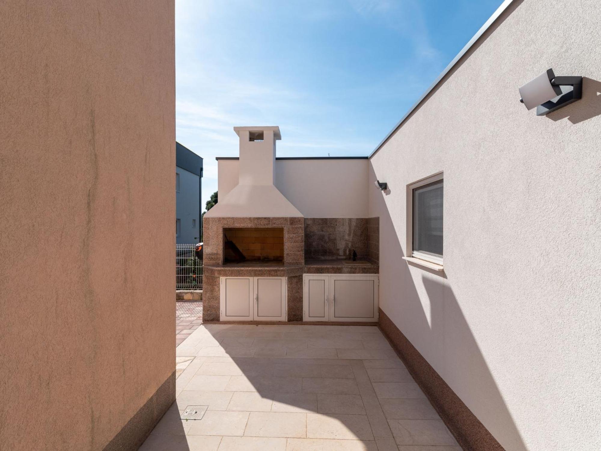 Apartment Villa Nikaroni-1 By Interhome Trogir Kültér fotó